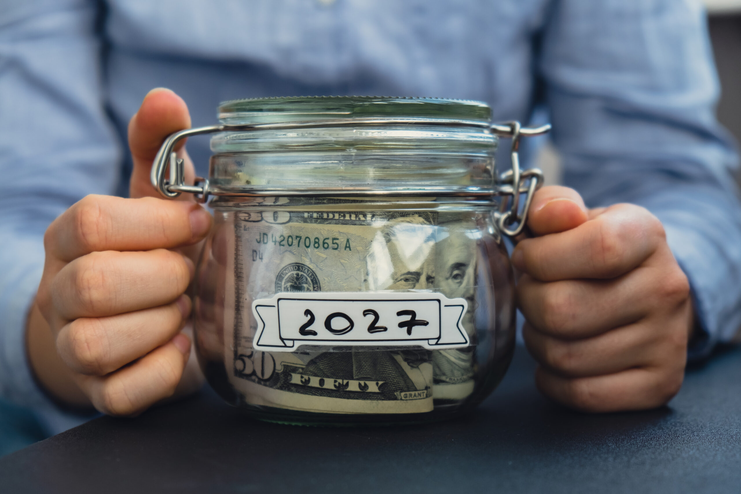 Grow or Preserve Cash? How to Decide Your Business’s Next Move During Economic Uncertainty
